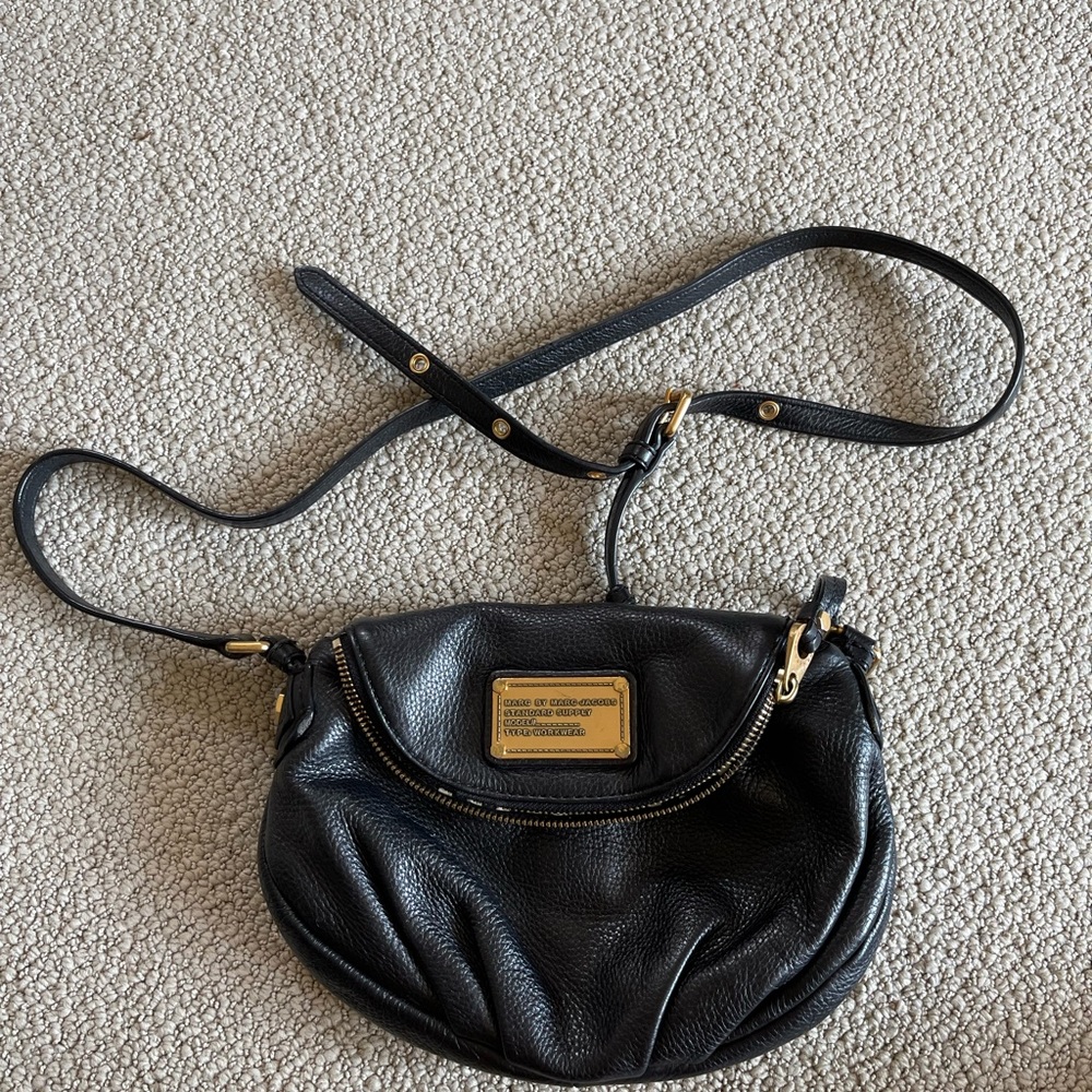 Marc Jacob’s black shoulder bag